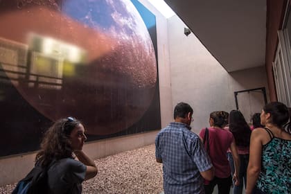 Visita guiada en el museo de Campo del Cielo.