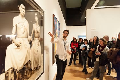 Visita guiada exclusiva para jóvenes