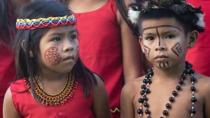 Visitas a pueblos nativos como el pemón forman parte de algunos circuitos turísticos.