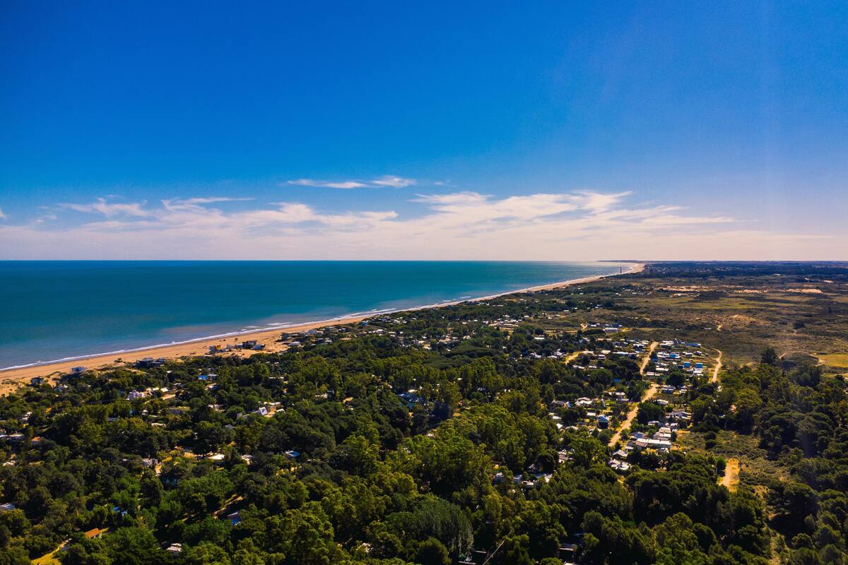 Vista aérea de Balneario Sauce Grande, en la provincia de Buenos Aires