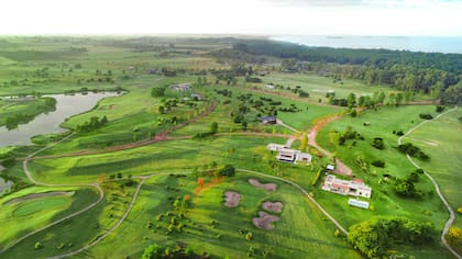 Vista aérea de Carmelo Golf, uno de los proyectos más top de la ciudad