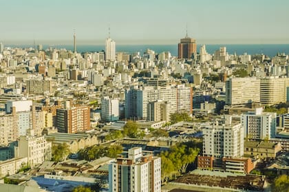 Vista aérea de la ciudad de Montevideo, Uruguay