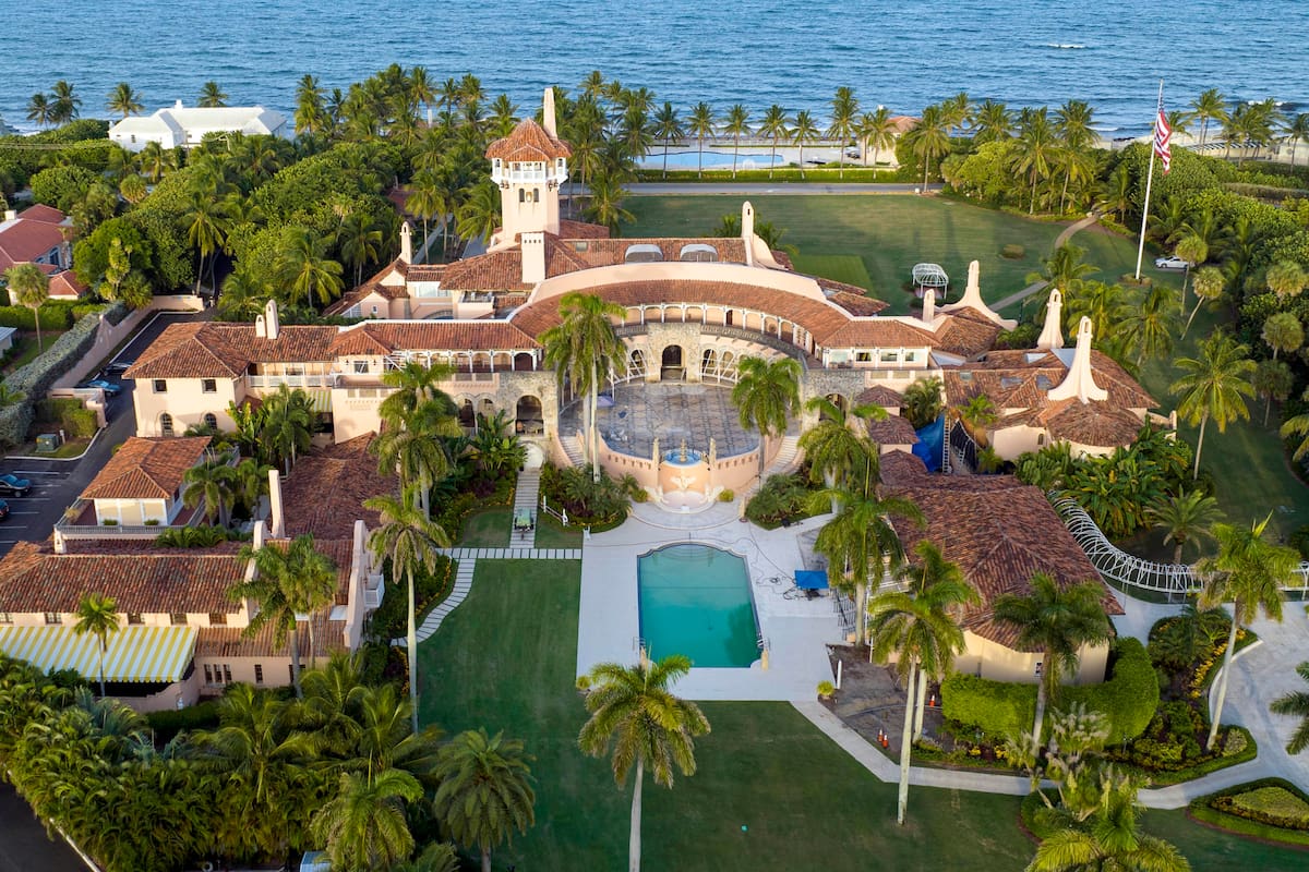 Vista aérea de la finca Mar-a-Lago de Donald Trump en Palm Beach, Florida. (AP Foto/Steve Helber, Archivo)