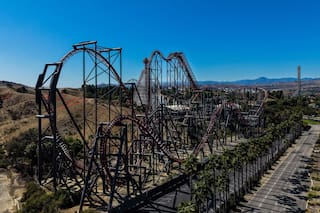 Magic Mountain cierra la montaña rusa X2 en medio de demandas por lesiones cerebrales