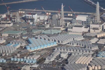 Vista aérea de la planta de energía nuclear de Fukushima