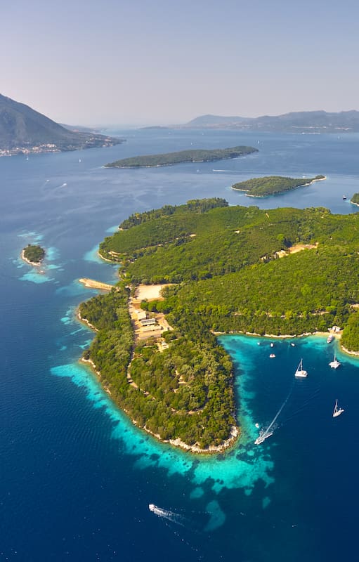 Vista aérea de Skorpios, la mítica isla de Aristóteles Onassis, donde se casó con Jacqueline Kennedy.