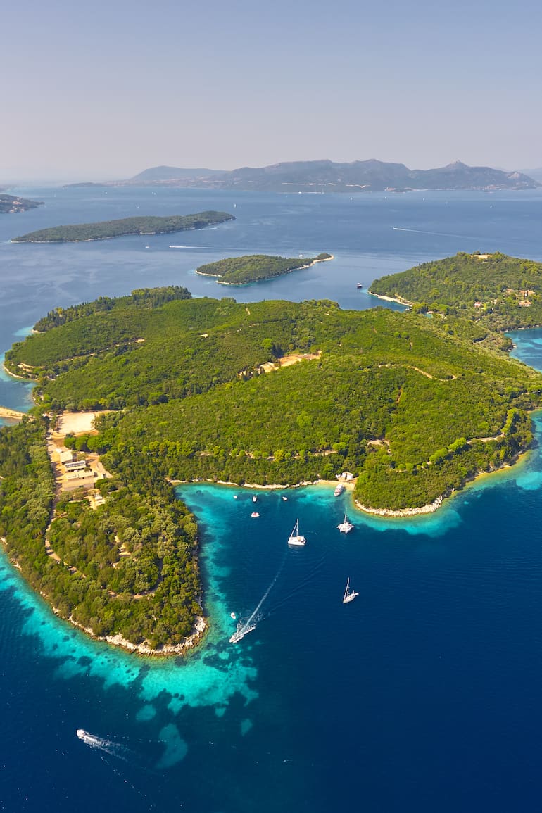 Vista aérea de Skorpios, la mítica isla de Aristóteles Onassis, donde se casó con Jacqueline Kennedy.