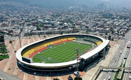 Vista aérea del Estadio El Campín, donde River debía jugar ante Independiente Santa Fe, por la Copa Sudamericana