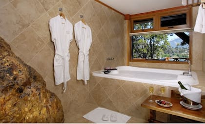 Vista al lago desde el jacuzzi
