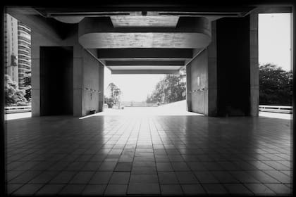 Vista de la planta de acceso a la Biblioteca Nacional
