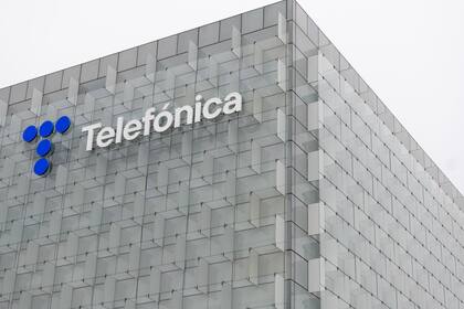 Vista de la sede de Telefónica en Madrid, España . Archivo (Eduardo Parra-Europa Press)
