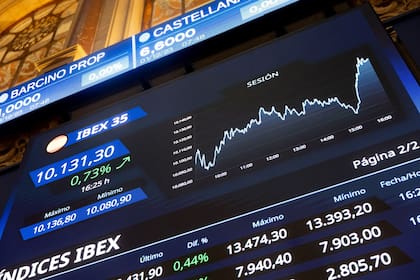 Vista de las pantallas informativas en la Bolsa de Madrid
ECONOMIA Eduardo Parra - Europa Press