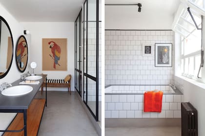 Vista del baño en suite compartimentado. Cuadro de guacamayo bordado (Estudio Polonia).