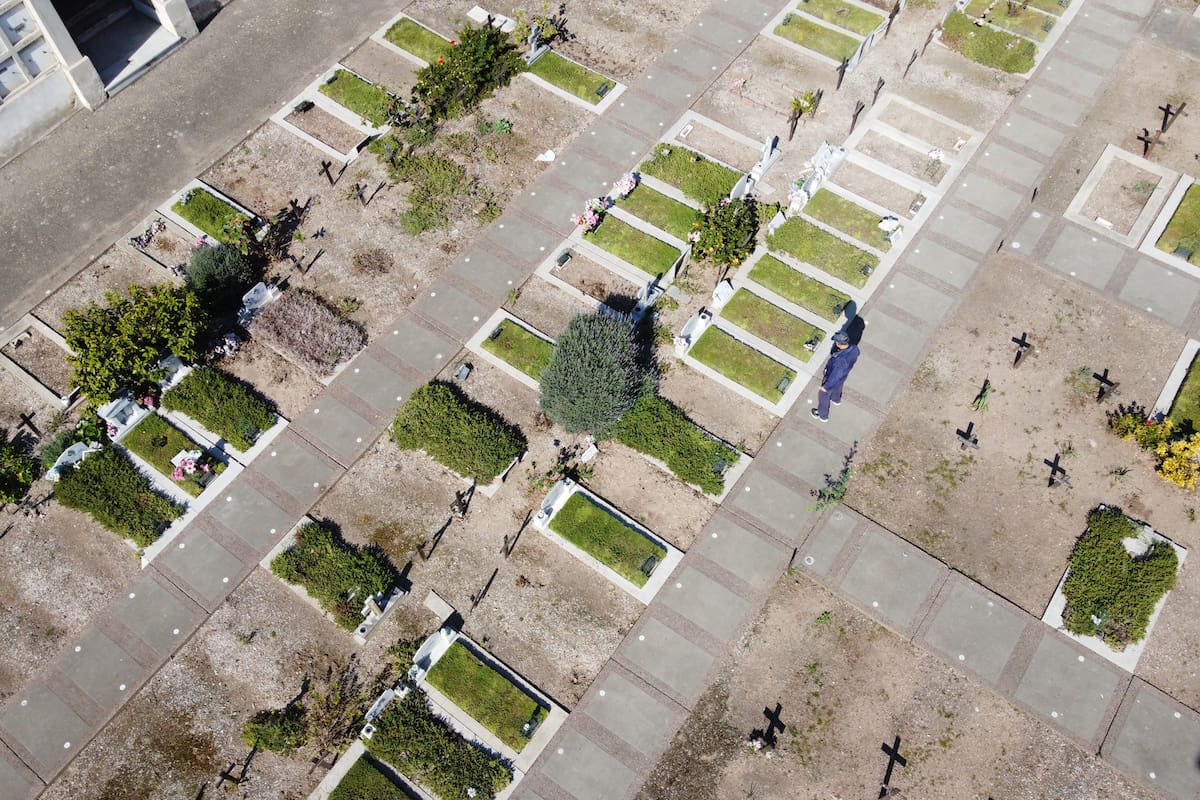 Vista del cementerio de Chacarita el primer día que se permite el accesi