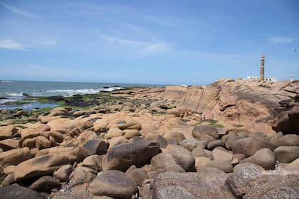 Vista del faro de Cabo Polonio