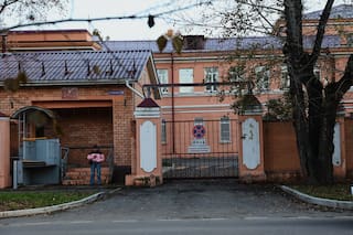 Rusia mantiene en secreto un presunto caso de peste neumónica ante creciente inquietud mundial