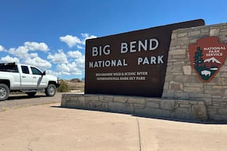 Corte federal bloquea temporalmente muro fronterizo de Trump en Big Bend, Texas