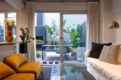 Vista desde el interior de la casa