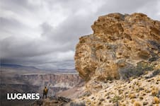 Pumas en libertad, cañadones impactantes y pinturas milenarias en la Patagonia menos pensada