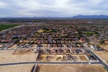 Vista general de Queen Creek, Arizona, un suburbio de Phoenix, el 13 de abril de 2023.