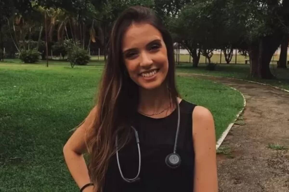 Vivian Gomes, de 27 años, mide 1,62 m, pesa 46 kilos, y está intentando engordar