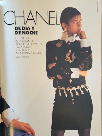 Viviana Semienchuk como modelo, recién comenzaban los 90. Suele compartir fotos de su carrera en su cuenta de instagram @vivisemienchuk