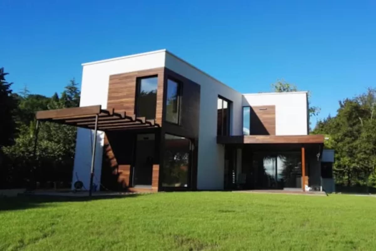 Vivienda pasiva nueva en Asturias, España