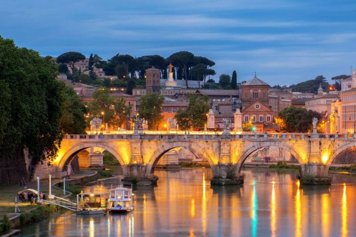 Vivir en Roma: “Comen tan bien, que en otro destino puede ser un sufrimiento”.