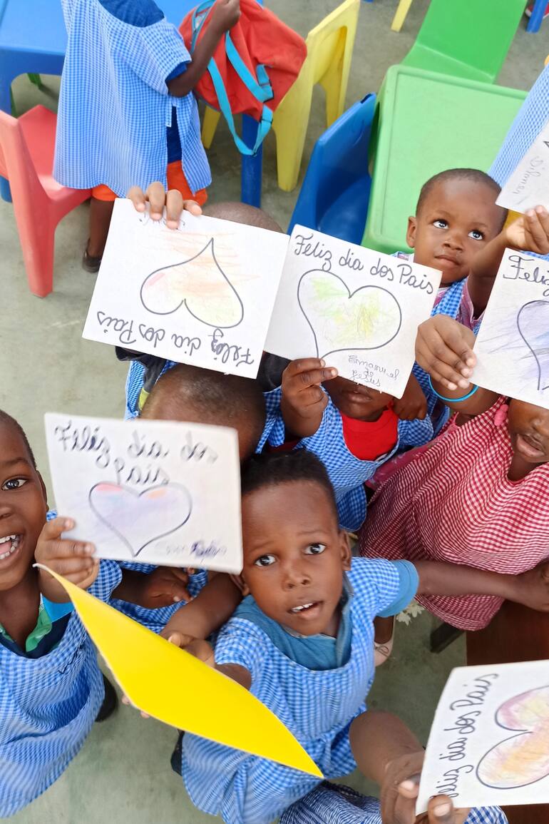 Vivir en Angola. Es argentina: “Acá no tienen grabado ese maldito `qué dirán´”.
