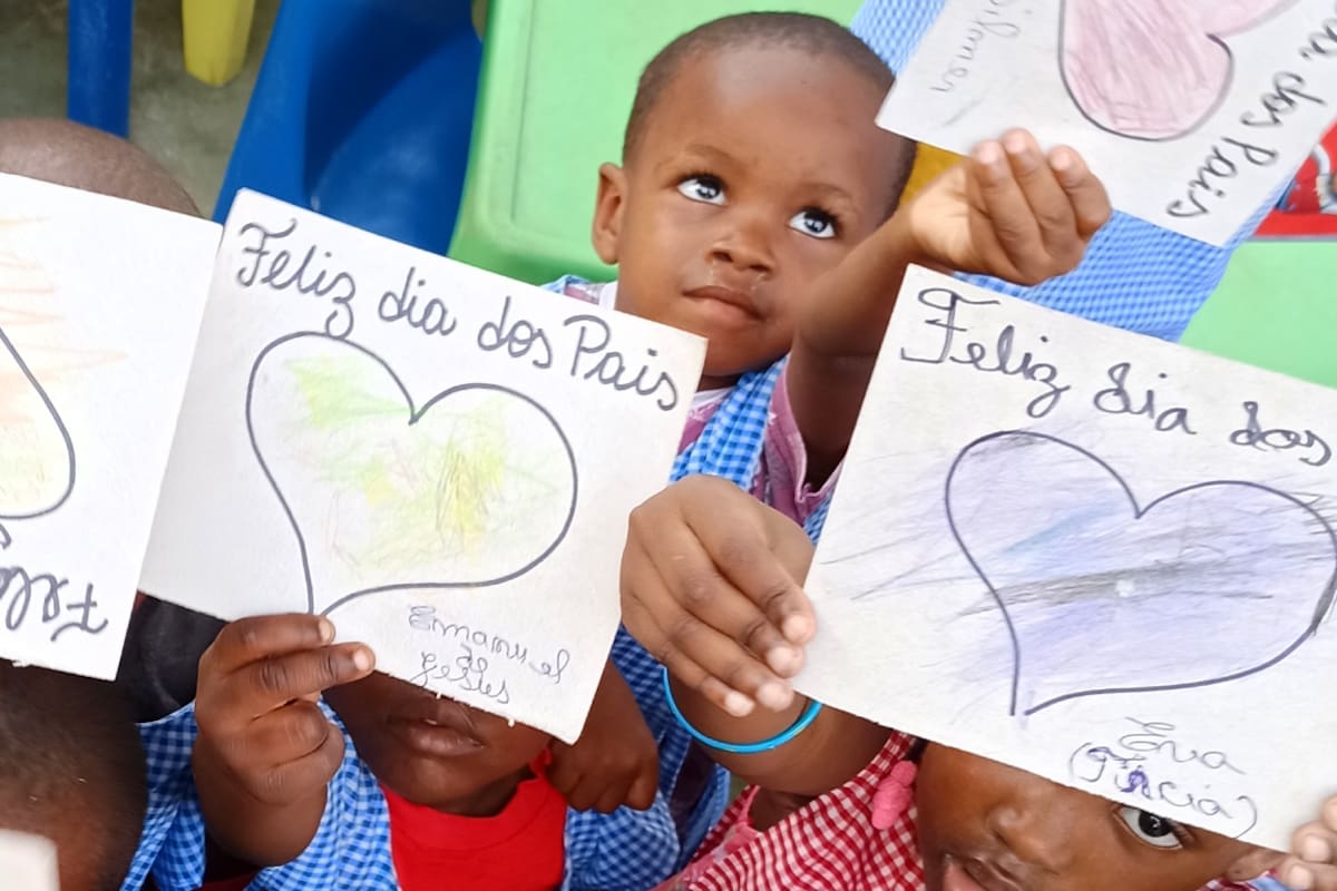 Vivir en Angola. Es argentina: “Acá no tienen grabado ese maldito `qué dirán´”.