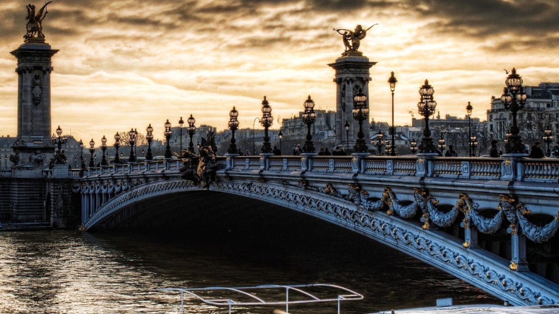 Vivir en París: “Acá las formas tienen gran importancia y su ausencia se castiga”.