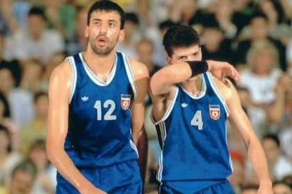 Vlade Divac y Drazen Petrovic, alguna vez "hermanos"...