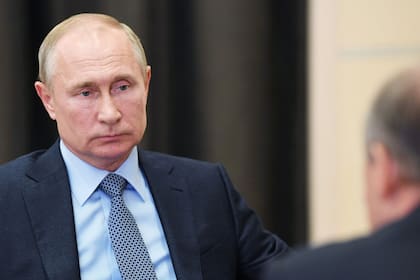 El Kremlin ha hecho grandes esfuerzos económicos y logísticos para mantener a Putin a salvo de la enfermedad.