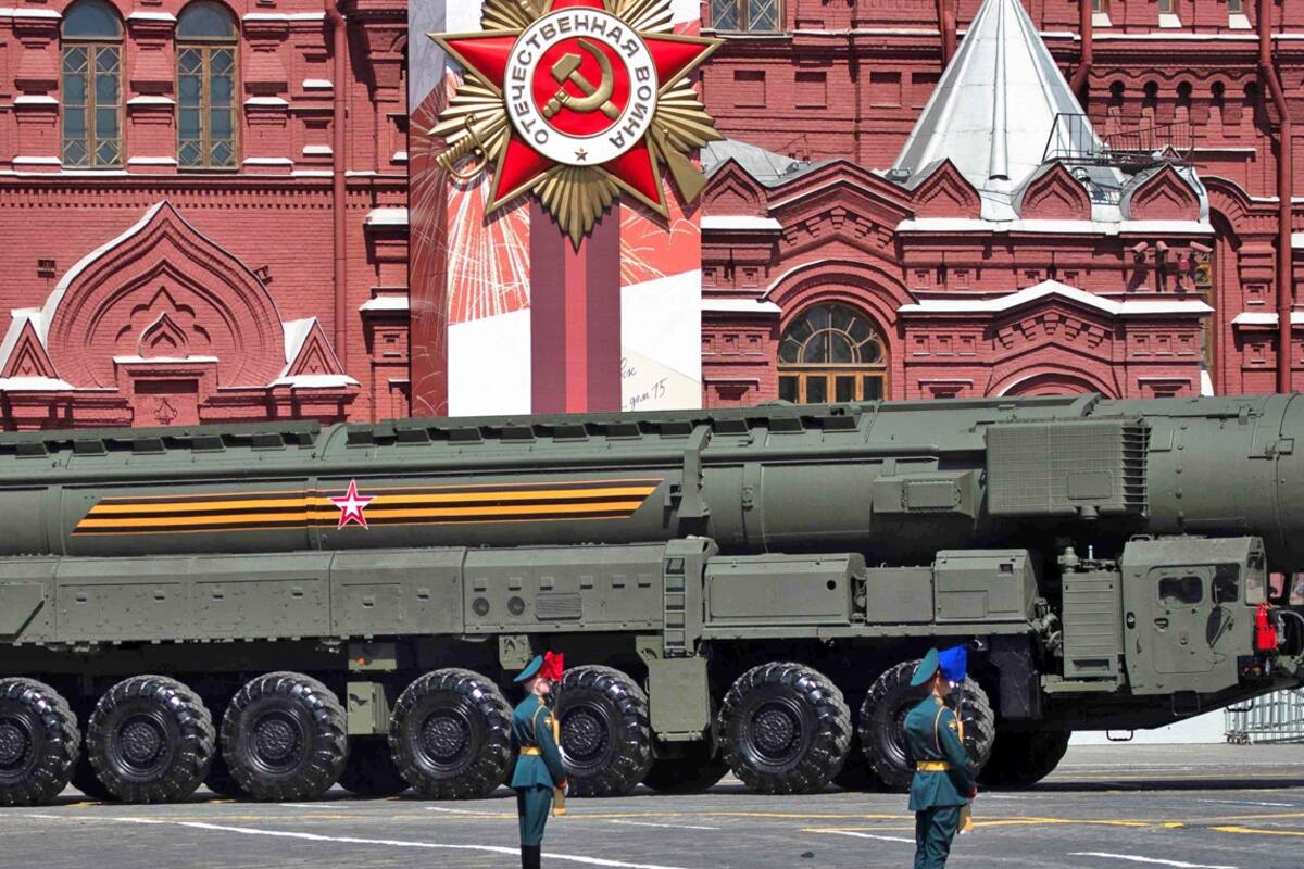 Vladimir Putin celebra con un acto militar masivo la derrota del nazismo e ignora el coronavirus