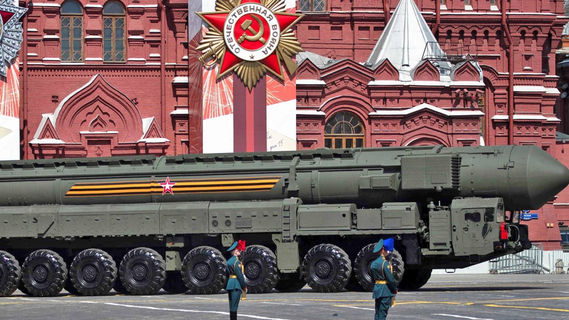 Vladimir Putin celebra con un acto militar masivo la derrota del nazismo e ignora el coronavirus