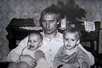 Vladimir Putin, con sus dos hijas: Maria Vorontsova y Katerina Tijonova