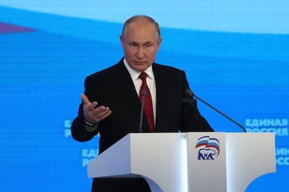Vladimir Putin, durante su discurso ante los líderes de su partido en Moscú
