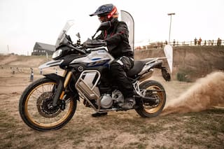 Una marca baja el precio de una de sus motos más vendidas