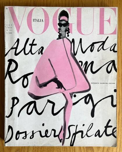 Vogue Italia en 1999. A diferencia de la versión de Wintour, la italiana Sozzani apostaba al arte antes que a las celebrities
