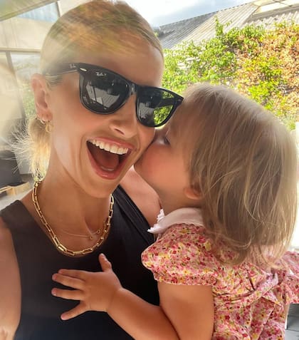 Vogue Williams junto a su hija Gigi