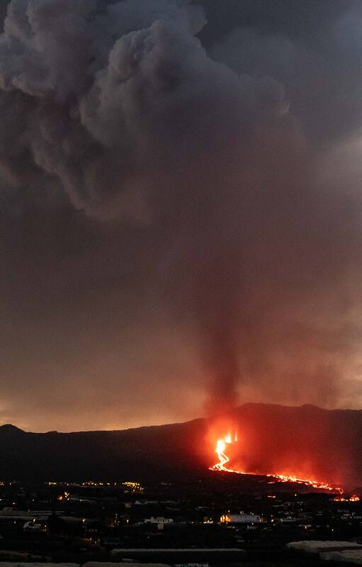 El rio de lava del volcán Cumbre Vieja