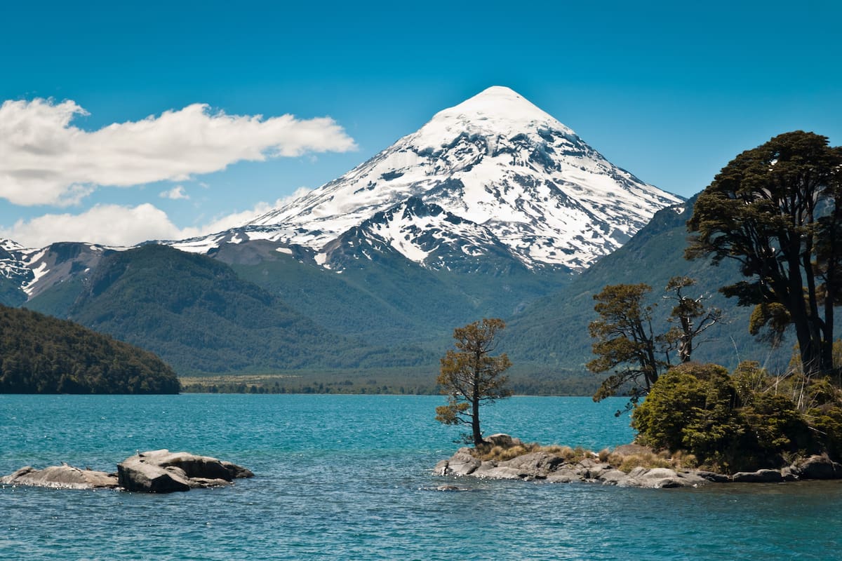 Volcán Lanín – Parque Nacional Lanín. Neuquén