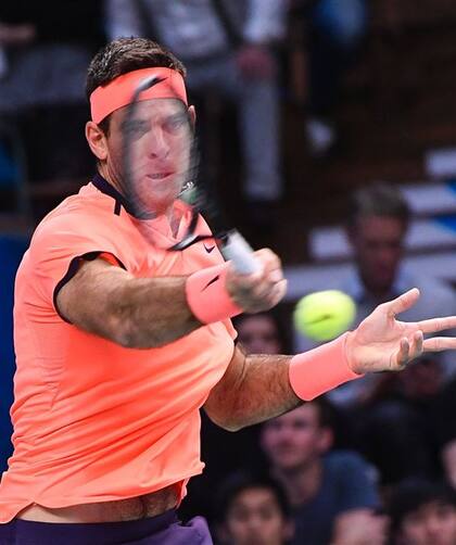 Volea de Del Potro, que busca la final