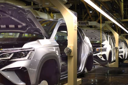 Volkswagen retomará la producción en Pacheco el próximo 11 de marzo