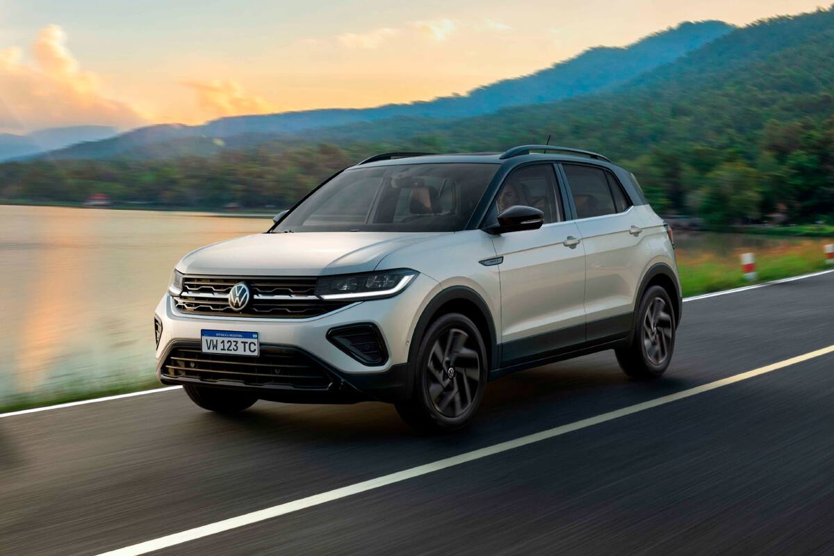 Volkswagen T-Cross en su versión 2024, uno de los modelos brasileños que dieron el salto al liberarse las importaciones