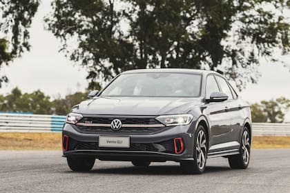 Volkswagen Vento GLI