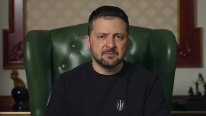 Volodimir Zelensky anunció la postergación de la contraofensiva contra Rusia