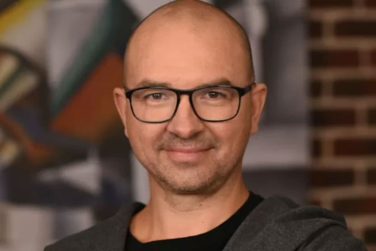 Volodymyr Yermolenko es un filósofo ucraniano y editor del sitio Ukraine World.