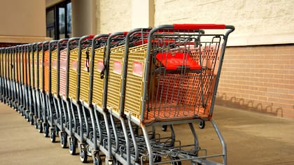 Volver a poner el carrito en su lugar está vinculado con una conciencia de las normas