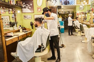 Peluqueros y cuarentena: cortes clandestinos, delivery y una crisis profunda